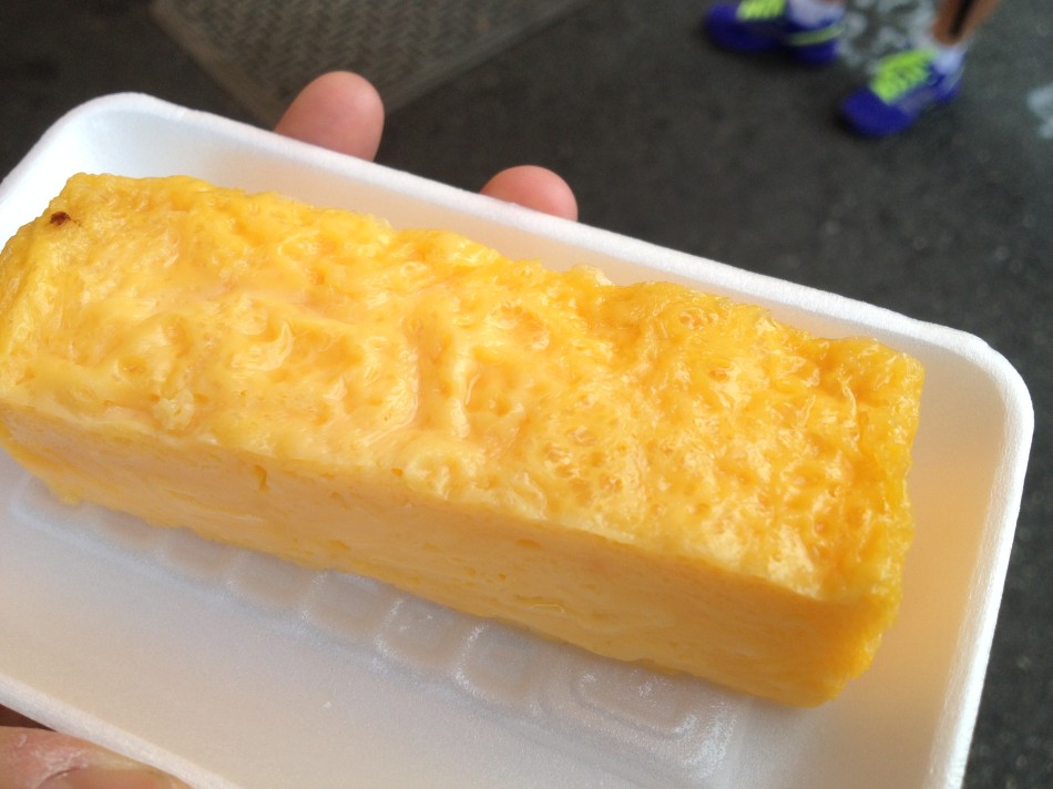 MARUTAKE TAMAGOYAKI 丸武: Your Breakfast Omelette at Tsukiji Market #CandidCuisineTokyo